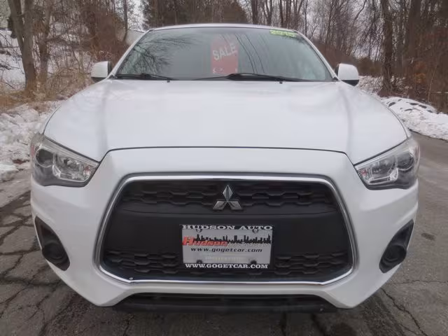 2015 Mitsubishi Outlander - 4A4AR3AW4FE055408 - Image #10